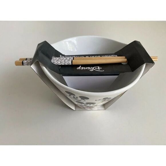 Disney Classic Mickey Mouse Poses Ramen Noodle Bowl With Chopsticks NWT - Picture 3 of 8